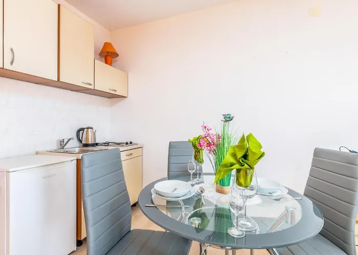 Awesome In Apartament *